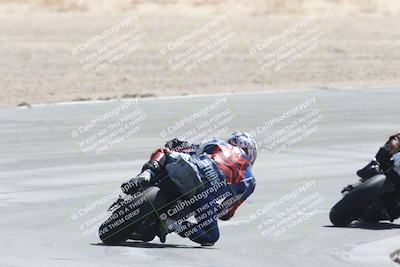 media/Oct-05-2025-CVMA (Sun) [[beeef4f201]]/Race 10-Formula Lightweight Twins Shootout/